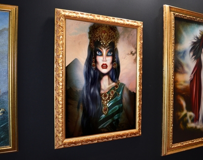 Egyptian Queen framed by Tiago Azevedo